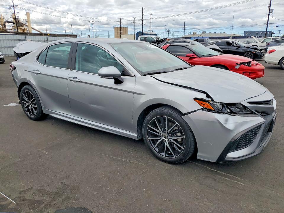 Aukcja sprzedaży 2022 Toyota Camry, vin: 4T1G11AK0NU670354, numer aukcji: 52231376