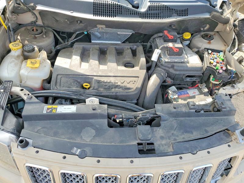 2017 Jeep Compass მანქანა იყიდება აუქციონზე, vin: 1C4NJCEBXHD185290, აუქციონის ნომერი: 54402096