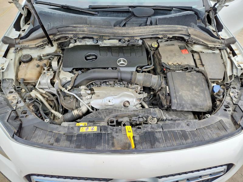 52513996 :رقم المزاد ، W1N4N4GB0MJ118253 vin ، 2021 Mercedes-benz Gla مزاد بيع