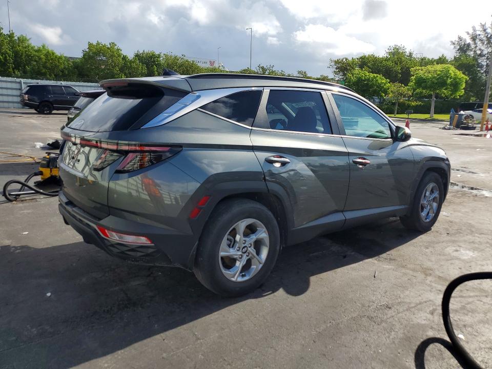 52123726 :رقم المزاد ، 5NMJB3AE0NH034988 vin ، 2022 Hyundai Tucson مزاد بيع