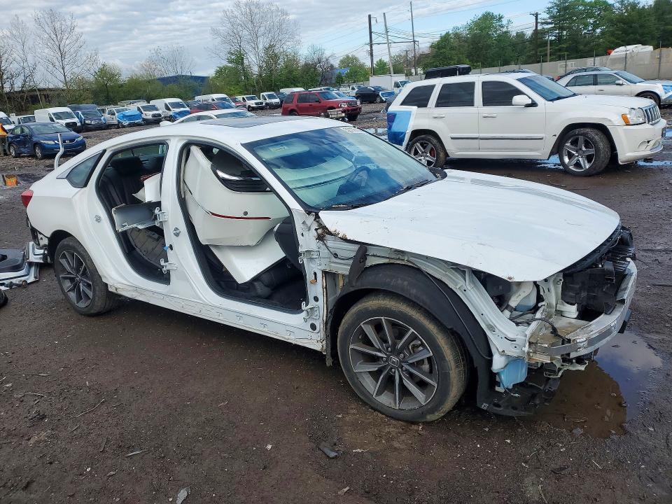 Продажа на аукционе авто 2021 Honda Accord, vin: 1HGCV1F55MA121602, номер лота: 52778166
