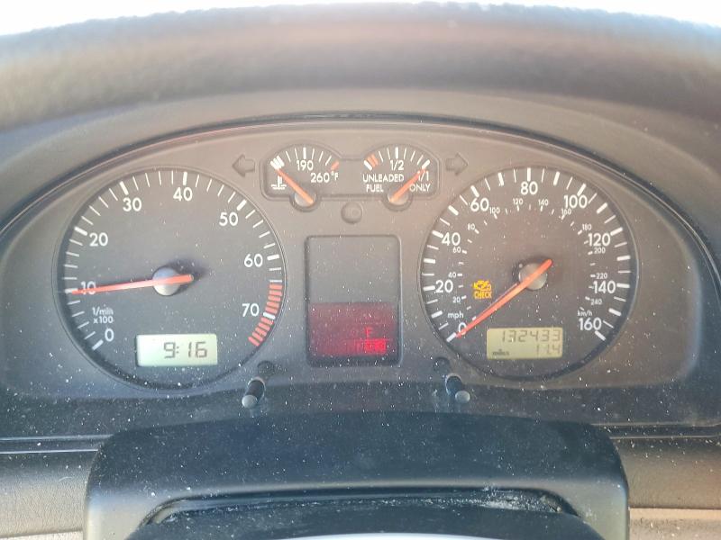 53420136 :رقم المزاد ، WVWMA23B0YP291481 vin ، 2000 Volkswagen Passat مزاد بيع