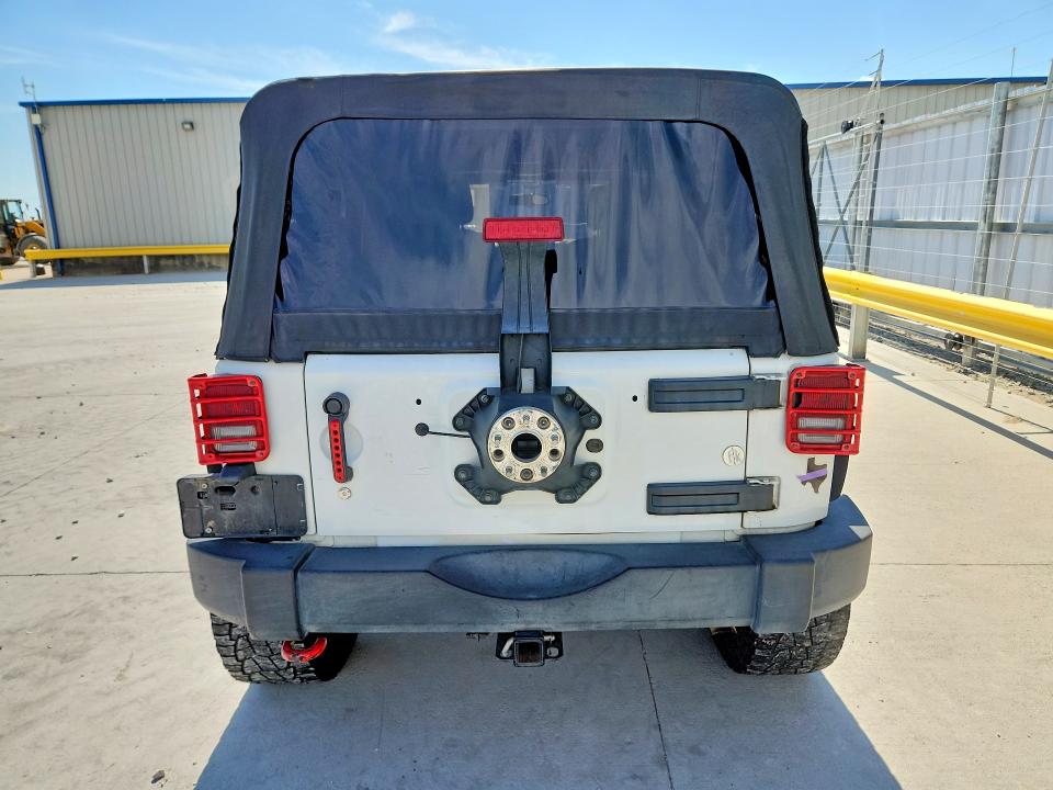 55598846 :رقم المزاد ، 1C4BJWDG0CL246064 vin ، 2012 Jeep Wrangler Unlimited مزاد بيع
