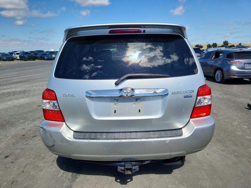 55621436 :رقم المزاد ، JTEDW21A360015888 vin ، 2006 Toyota Highlander مزاد بيع