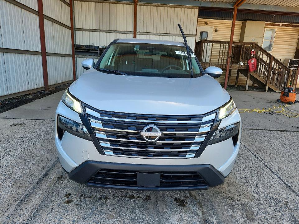 Продаж на аукціоні авто 2025 Nissan Rogue, vin: 5N1BT3BA5SC835466, номер лоту: 54231036