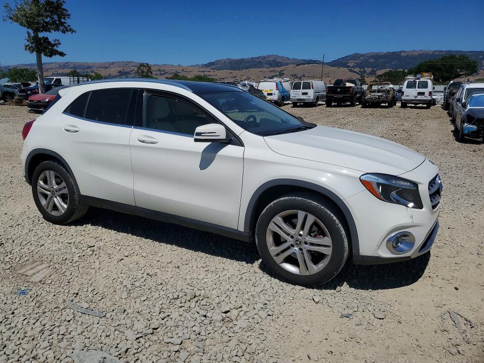 Продаж на аукціоні авто 2018 Mercedes-benz Gla, vin: WDCTG4EB7JJ432990, номер лоту: 53849086