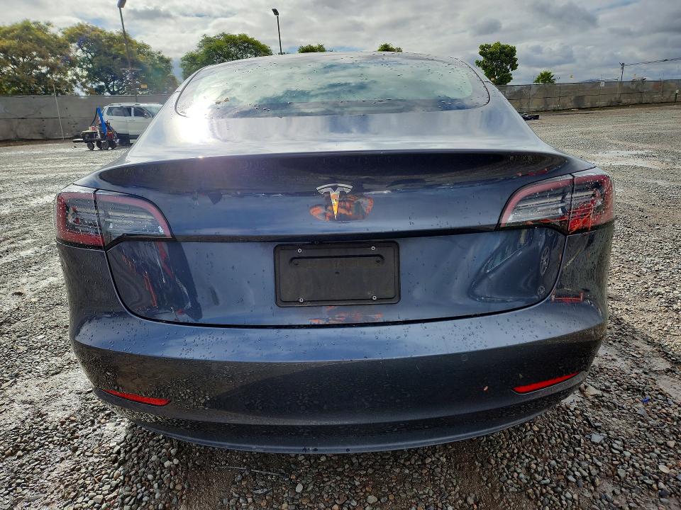 2022 Tesla Model 3 მანქანა იყიდება აუქციონზე, vin: 5YJ3E1EA4NF299071, აუქციონის ნომერი: 51752706