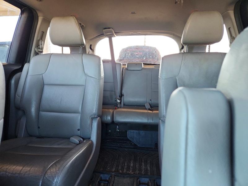 52738116 :رقم المزاد ، 5FNRL5H61FB102003 vin ، 2015 Honda Odyssey مزاد بيع