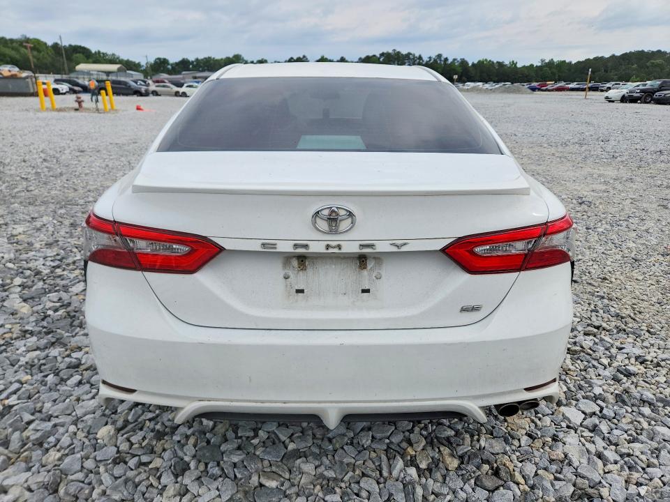 Продаж на аукціоні авто 2018 Toyota Camry, vin: 4T1B11HK5JU569238, номер лоту: 53312636
