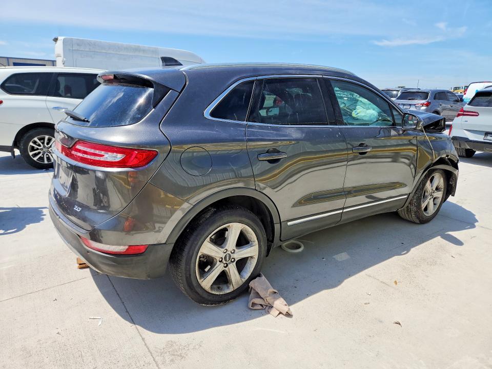Auction sale of the 2017 Lincoln Mkc, vin: 5LMCJ1C95HUL24813, lot number: 52612306