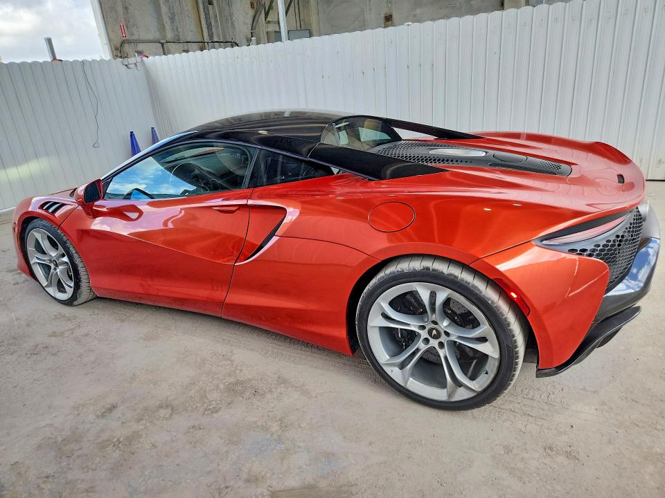 Продажа на аукционе авто 2023 Mclaren Automotive Artura, vin: SBM16AEA4PW001807, номер лота: 55196156