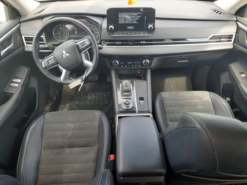 2023 Mitsubishi Outlander მანქანა იყიდება აუქციონზე, vin: JA4J3UA84PZ057258, აუქციონის ნომერი: 51955316
