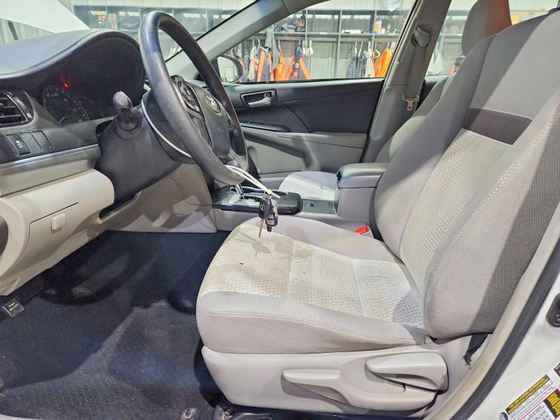55052546 :رقم المزاد ، 4T4BF1FK8ER368630 vin ، 2014 Toyota Camry مزاد بيع