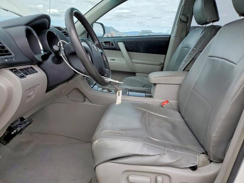 2010 Toyota Highlander მანქანა იყიდება აუქციონზე, vin: 5TDBK3EH3AS003038, აუქციონის ნომერი: 52143966