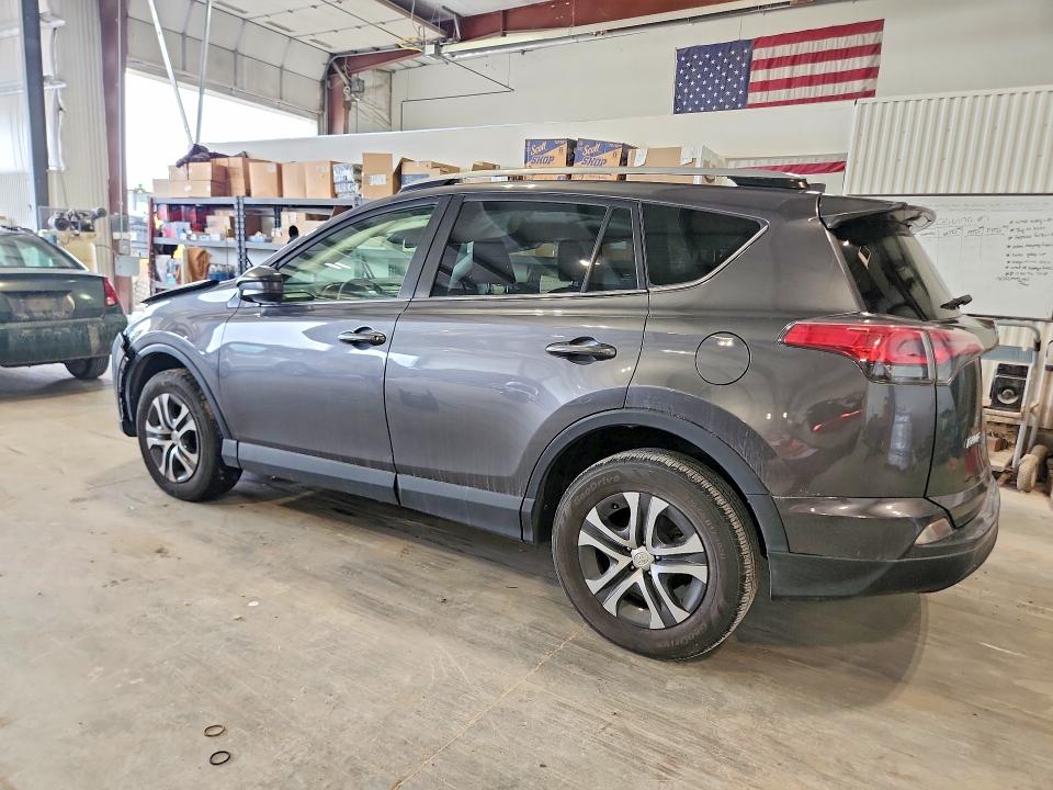 55356596 :رقم المزاد ، JTMBFREV1JJ735355 vin ، 2018 Toyota Rav4 مزاد بيع