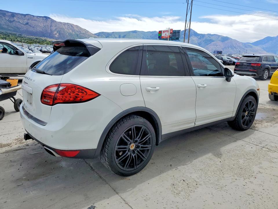 Продажа на аукционе авто 2013 Porsche Cayenne, vin: WP1AA2A26DLA00021, номер лота: 54974416