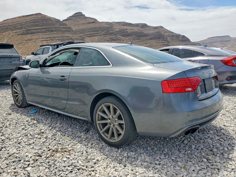 2015 Audi A5 მანქანა იყიდება აუქციონზე, vin: WAUMFAFR9FA036300, აუქციონის ნომერი: 52290796