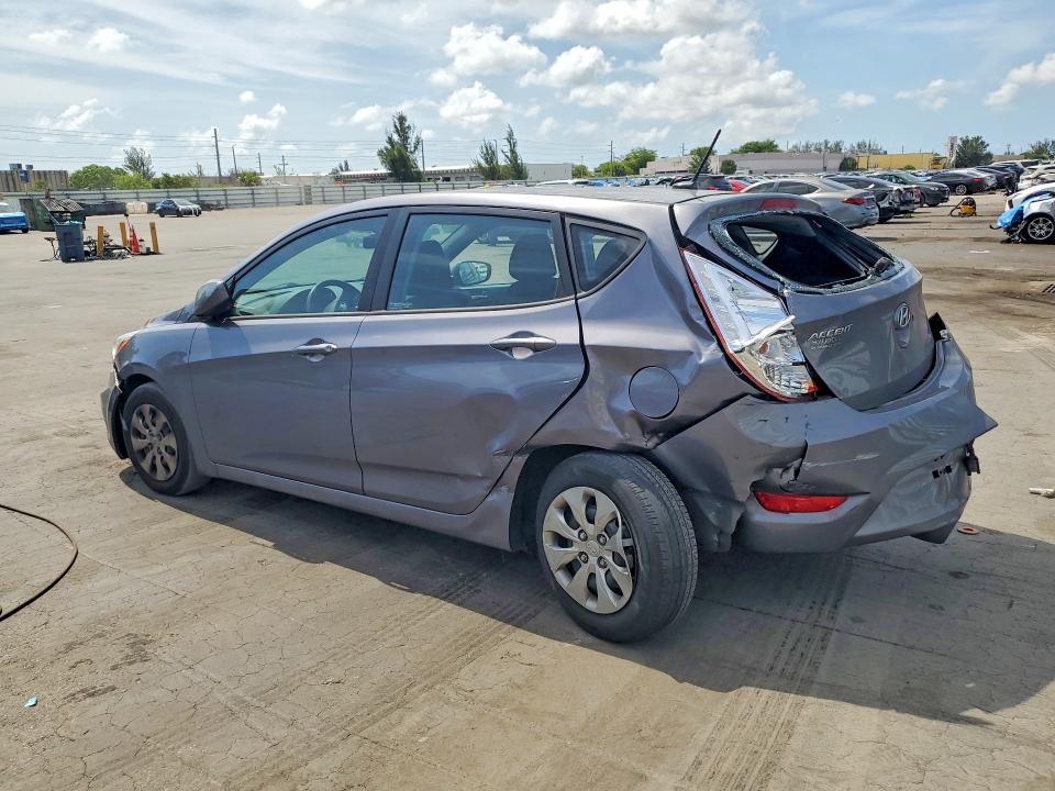 53155456 :رقم المزاد ، KMHCT5AE7HU345733 vin ، 2017 Hyundai Accent مزاد بيع
