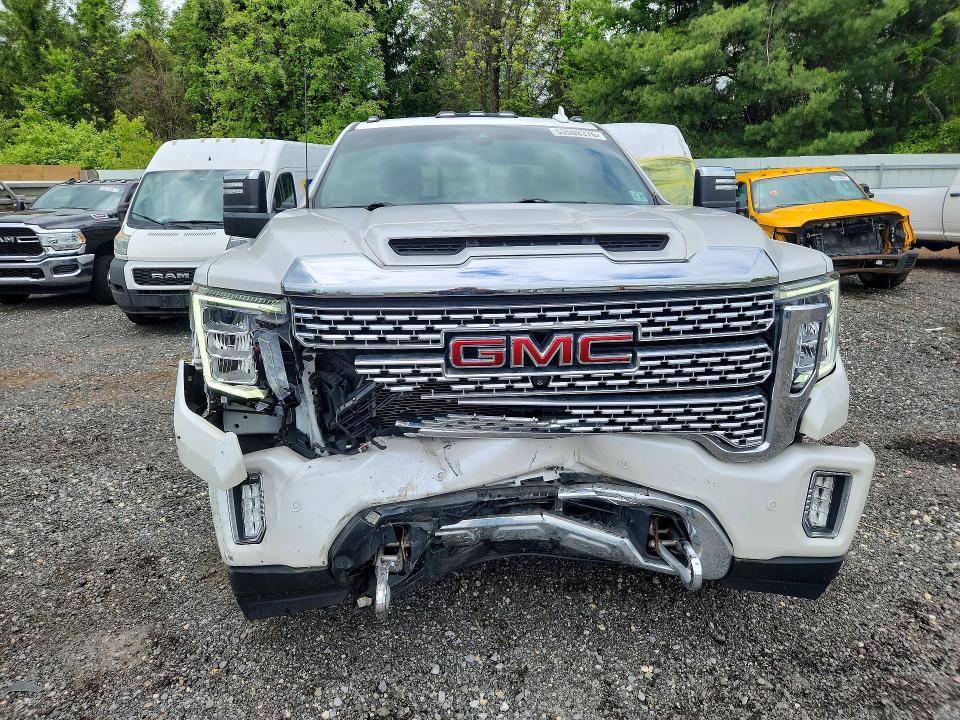 53508376 :رقم المزاد ، 1GT49RE77NF313973 vin ، 2022 Gmc Sierra مزاد بيع