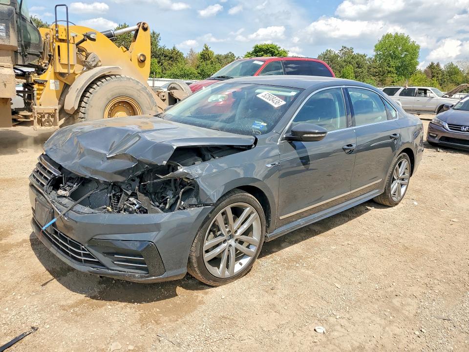 52508436 :رقم المزاد ، 1VWDT7A35HC012744 vin ، 2017 Volkswagen Passat مزاد بيع