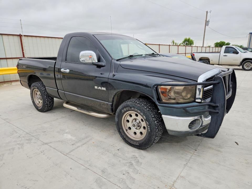 52424746 :رقم المزاد ، 1D7HA16K58J147179 vin ، 2008 Dodge Ram 1500 مزاد بيع