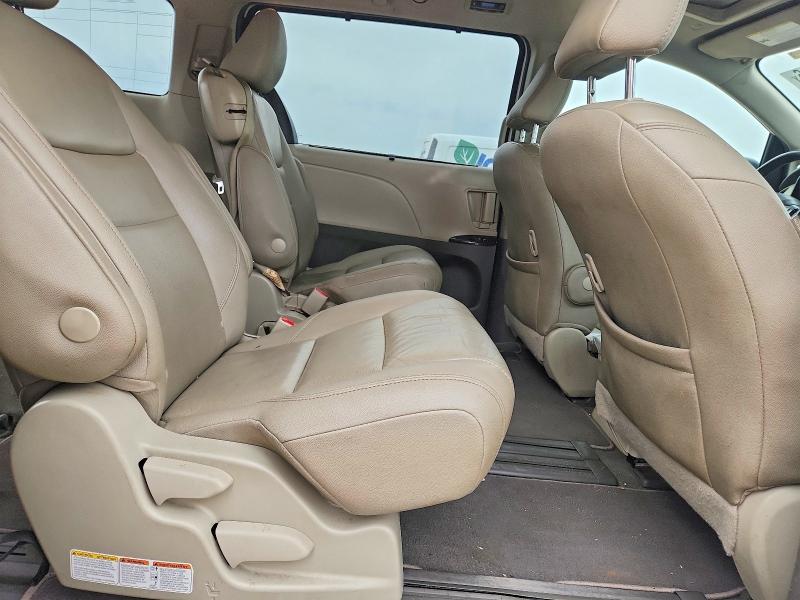 Продажа на аукционе авто 2020 Toyota Sienna, vin: 5TDYZ3DC2LS053539, номер лота: 53040086