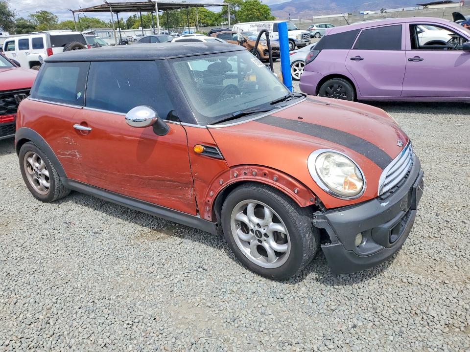 Продаж на аукціоні авто 2011 Mini Cooper, vin: WMWSU3C58BTX96176, номер лоту: 51829736