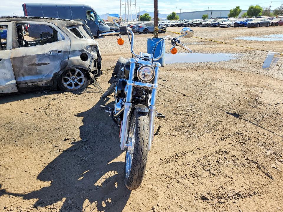 53101856 :رقم المزاد ، 1HD1BVJ19LB077895 vin ، 2020 Harley Davidson Fxst مزاد بيع