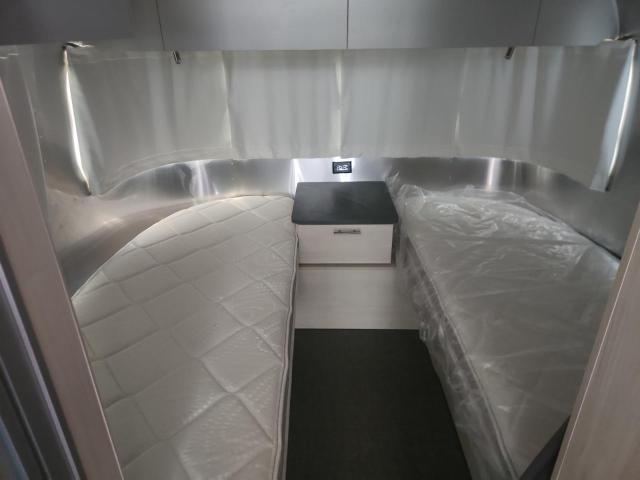 2025 Airstream Flying Cloud მანქანა იყიდება აუქციონზე, vin: 1STJ9YJ28SJ576863, აუქციონის ნომერი: 52407176