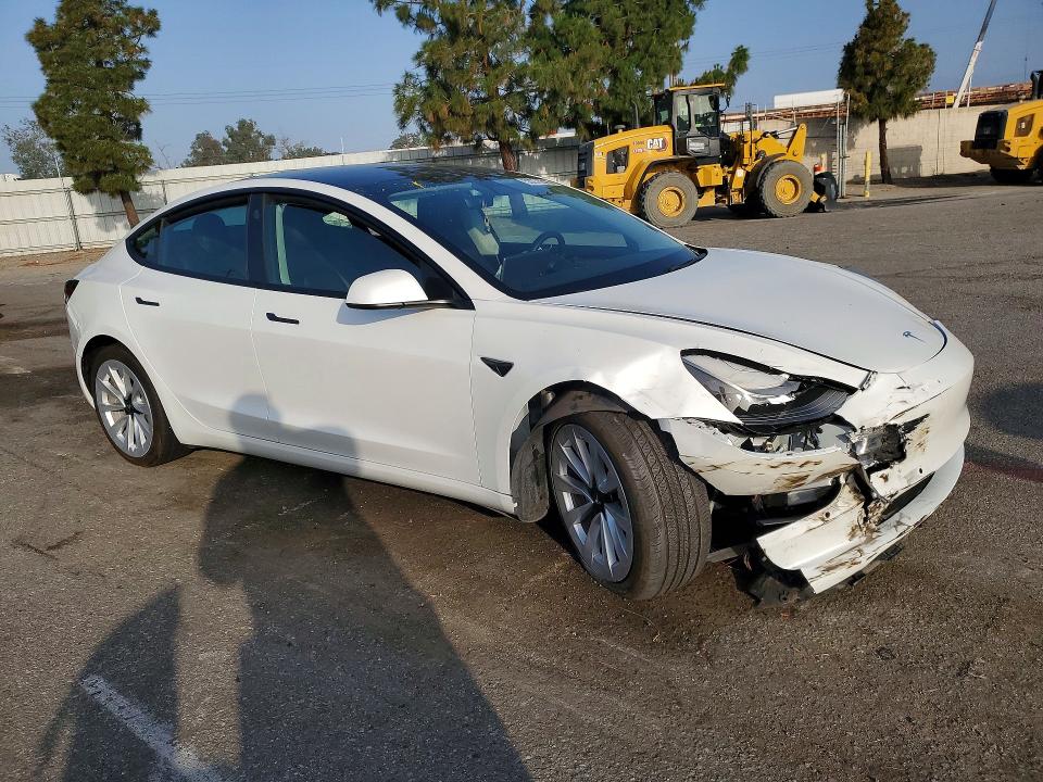 2021 Tesla Model 3 მანქანა იყიდება აუქციონზე, vin: 5YJ3E1EA3MF061467, აუქციონის ნომერი: 53271316