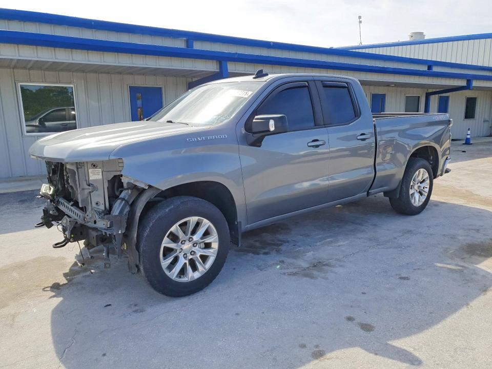 52557516 :رقم المزاد ، 1GCRYDED0LZ136308 vin ، 2020 Chevrolet Silverado مزاد بيع