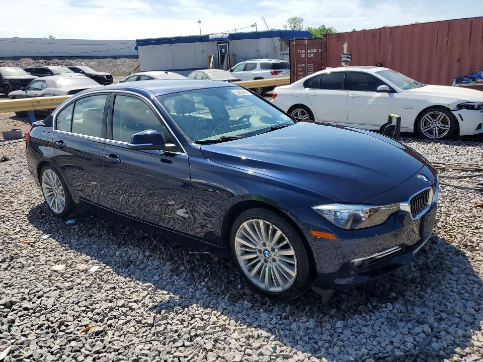 54409916 :رقم المزاد ، WBA3D5C55EKX95027 vin ، 2014 Bmw 328 مزاد بيع