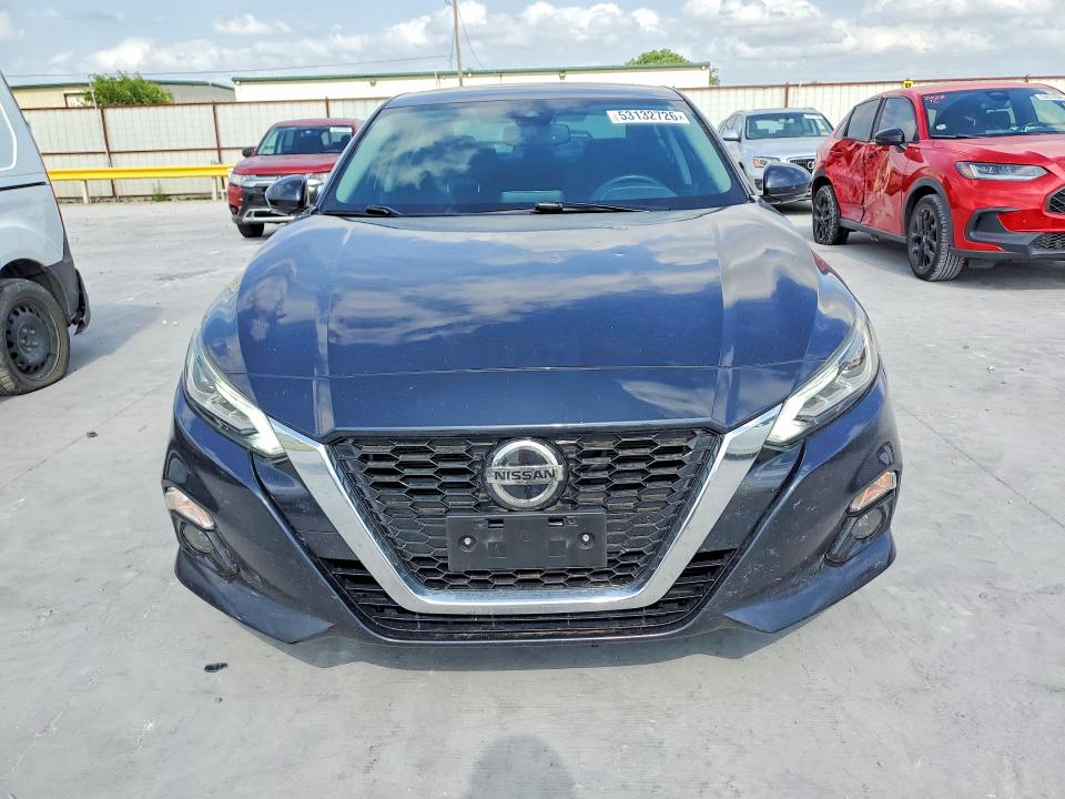 Продажа на аукционе авто 2019 Nissan Altima, vin: 1N4BL4DV1KC141146, номер лота: 53132726