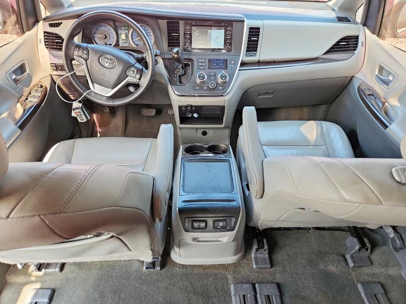 Продаж на аукціоні авто 2018 Toyota Sienna, vin: 5TDYZ3DCXJS927813, номер лоту: 52855256