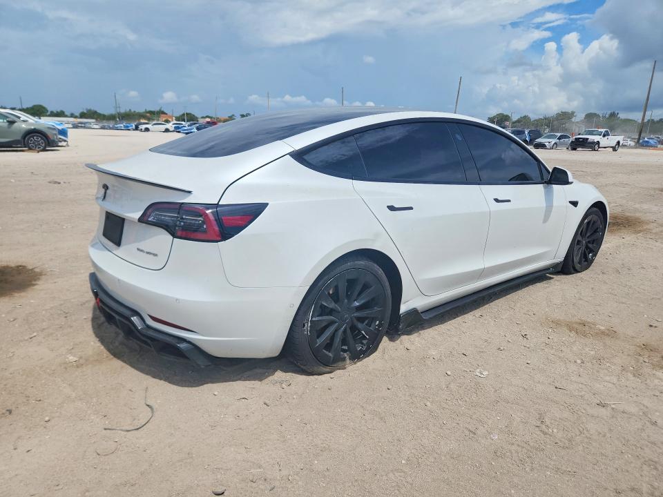 Продаж на аукціоні авто 2022 Tesla Model 3, vin: 5YJ3E1EBXNF187030, номер лоту: 55311426