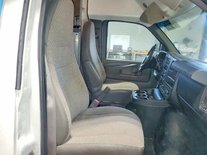 51449386 :رقم المزاد ، 1GB0G2CL1E1194251 vin ، 2014 Chevrolet Express G3500 مزاد بيع