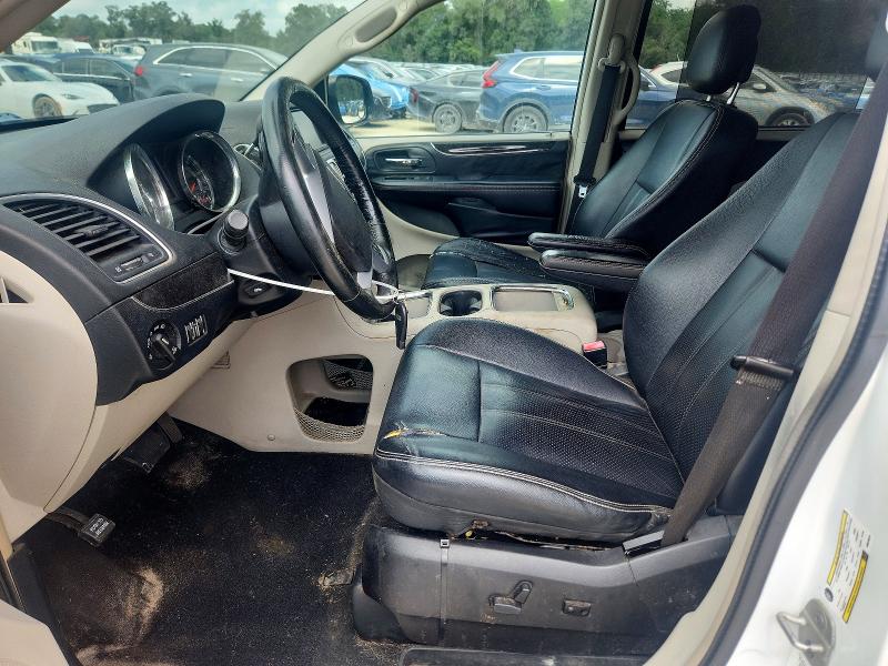 53466716 :رقم المزاد ، 2C4RC1CG5DR815819 vin ، 2013 Chrysler Town & Country مزاد بيع