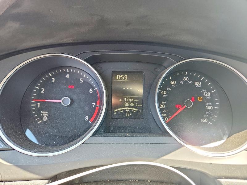 51842406 :رقم المزاد ، 3VW167AJ2GM319486 vin ، 2016 Volkswagen Jetta مزاد بيع