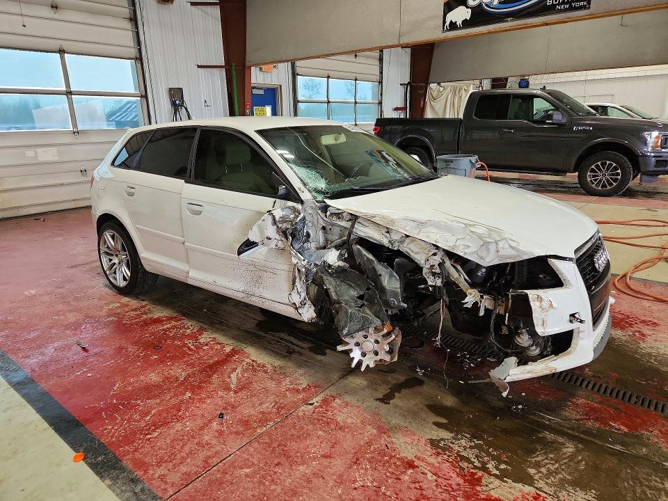 2011 Audi A3 მანქანა იყიდება აუქციონზე, vin: WAUBJAFM0BA038344, აუქციონის ნომერი: 54304956