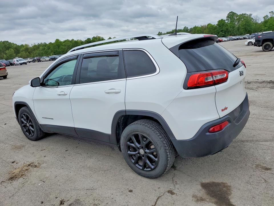 53568216 :رقم المزاد ، 1C4PJLCB1HW643928 vin ، 2017 Jeep Cherokee مزاد بيع