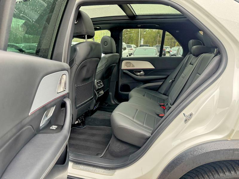 Продажа на аукционе авто 2025 Mercedes-benz Gle, vin: 4JGFB4FB5SB465753, номер лота: 53830546