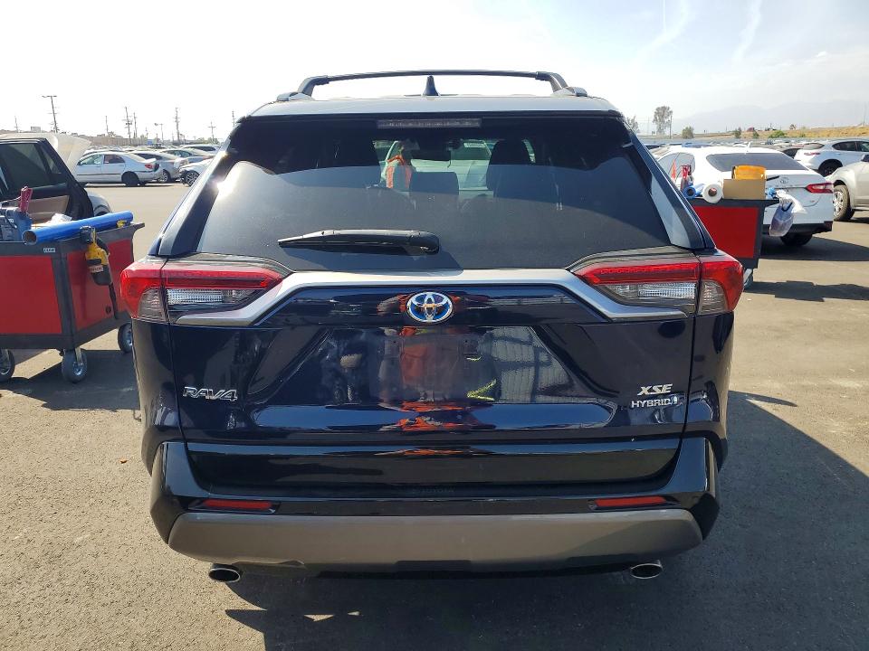 Продажа на аукционе авто 2021 Toyota Rav4, vin: 4T3E6RFV8MU039805, номер лота: 53553586