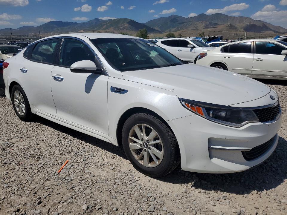 54558096 :رقم المزاد ، 5XXGT4L35HG175941 vin ، 2017 Kia Optima مزاد بيع