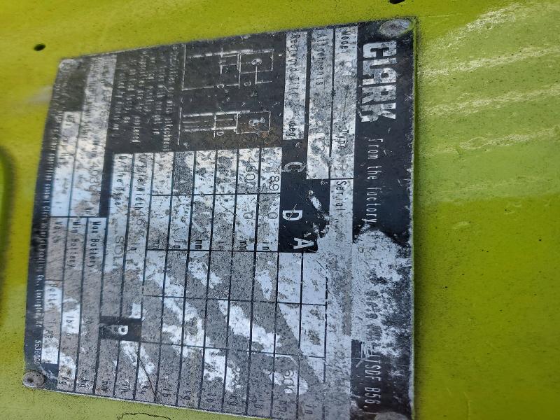 55041176 :رقم المزاد ، 55041176 vin ، 2022 Clark Forklift Gts25 مزاد بيع