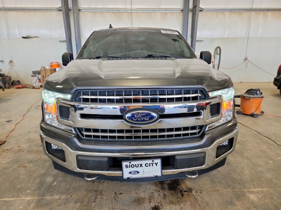 53079096 :رقم المزاد ، 1FTEW1EPXKFA17274 vin ، 2019 Ford F150 مزاد بيع
