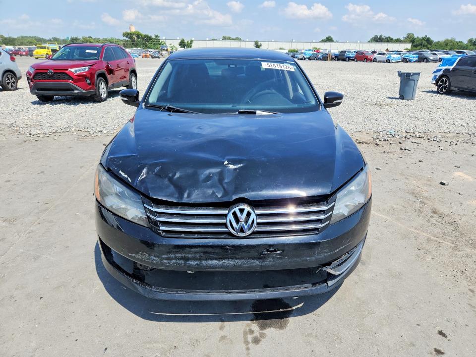 52819126 :رقم المزاد ، 1VWAP7A31DC138519 vin ، 2013 Volkswagen Passat مزاد بيع