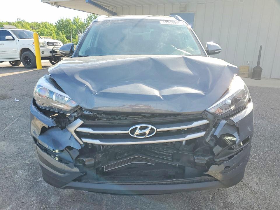 2018 Hyundai Tucson მანქანა იყიდება აუქციონზე, vin: KM8J33A46JU678370, აუქციონის ნომერი: 52949956