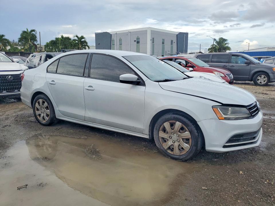 Продажа на аукционе авто 2017 Volkswagen Jetta, vin: 3VW2B7AJXHM274640, номер лота: 51922186