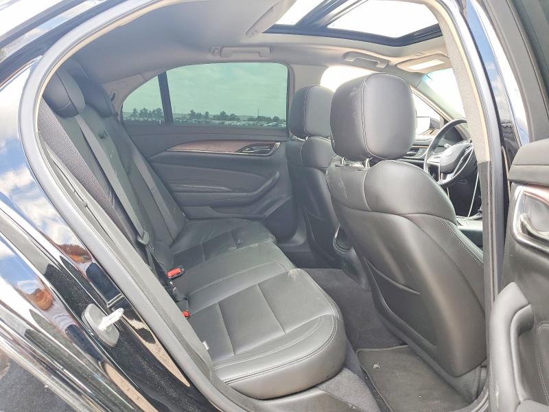 52190996 :رقم المزاد ، 1G6AR5SSXJ0185555 vin ، 2018 Cadillac Cts مزاد بيع