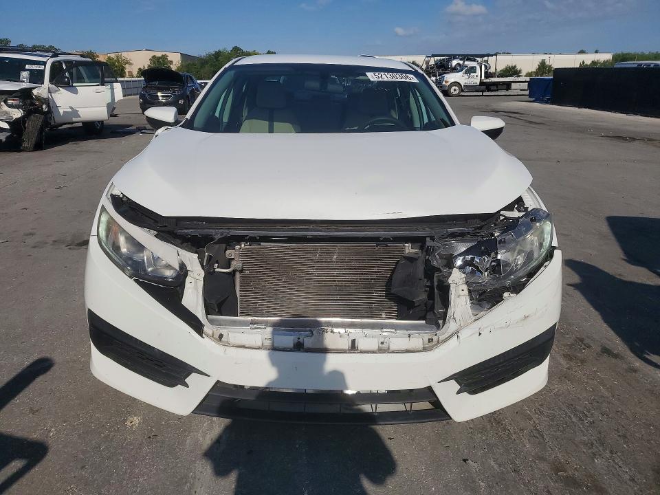 Auction sale of the 2017 Honda Civic, vin: 19XFC2F57HE029031, lot number: 52130306